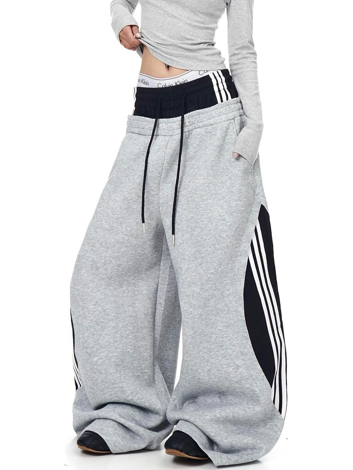 Track line sweatpants